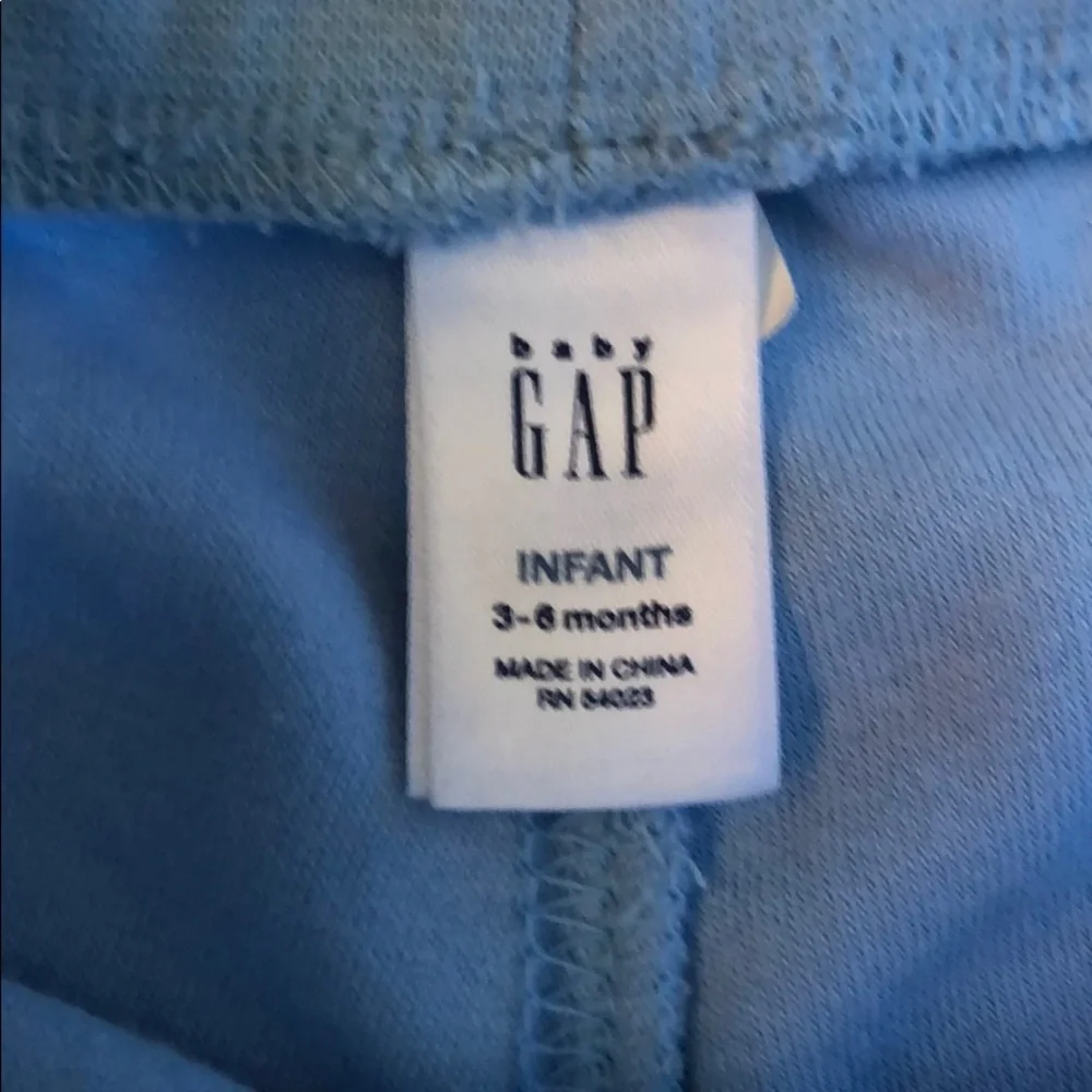 BabyGap Terrycloth Shorts and Hoodie Set Light Blue/Green/White Stripes‎ 3-6 mos